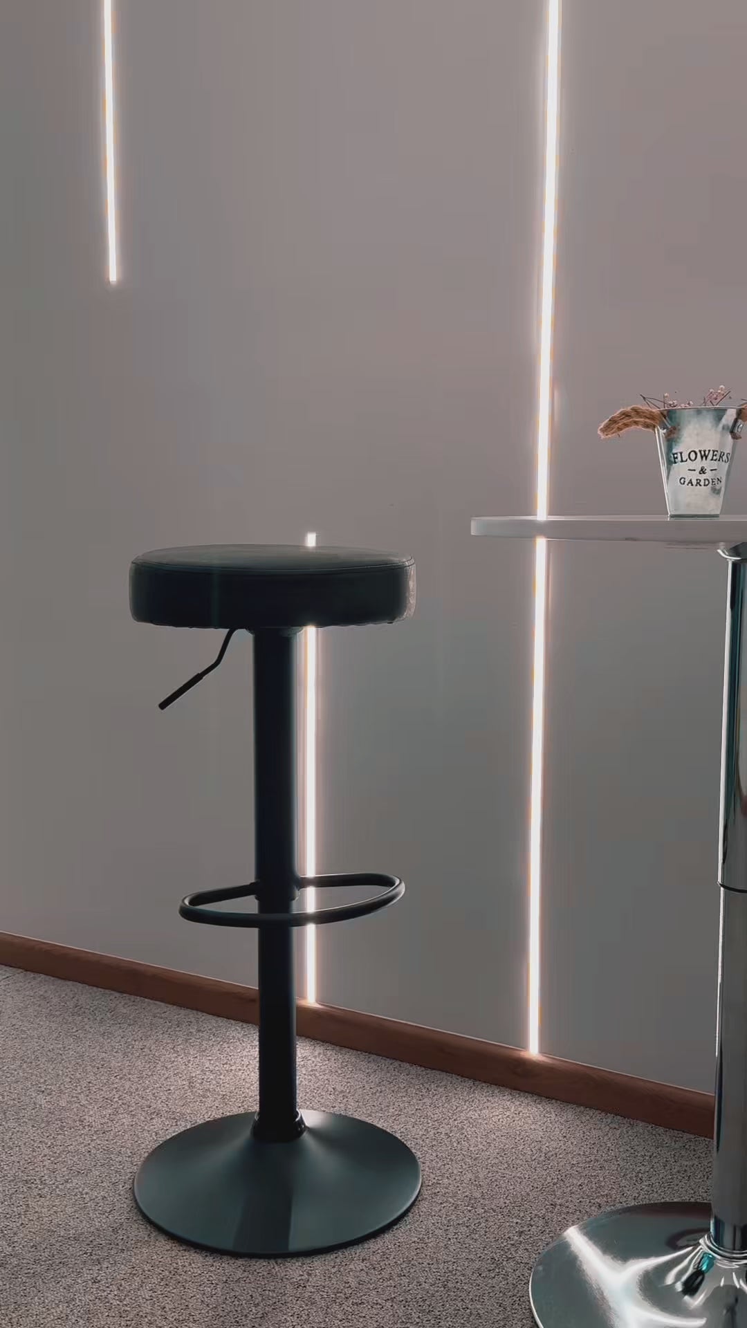 Juego de 2 Taburetes de Bar para Cocina Giratorios 360° y con Altura Ajustable Tela Impermeable Vintage Negro