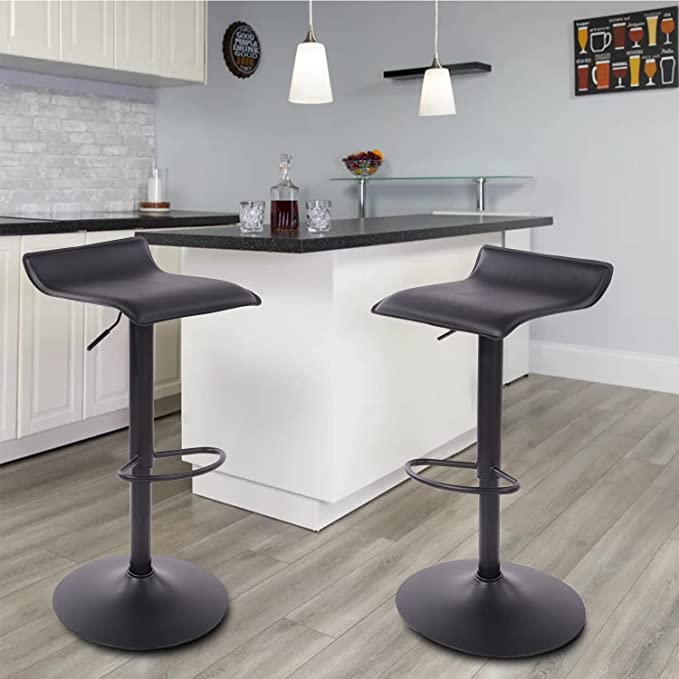 Juego de 2 Taburetes de Bar de Diseño Moderno Ajustables y Giratorios con Cojín de Asiento Aerodinámico Todo Negro