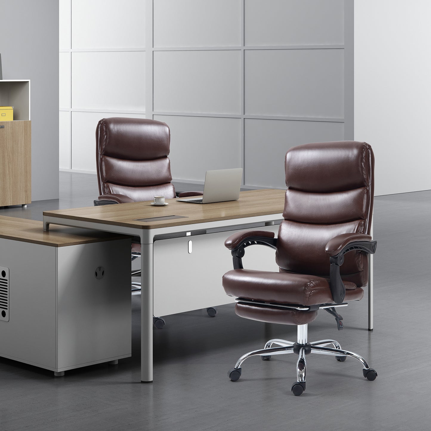 Silla de Oficina Ergonómica de Piel Sintética con Altura Ajustable y Inclinación Marrón