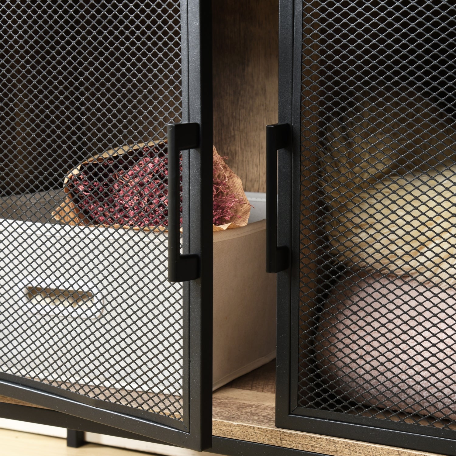 Aparador de Estilo Industrial con Puertas MetáLicas (Natural)