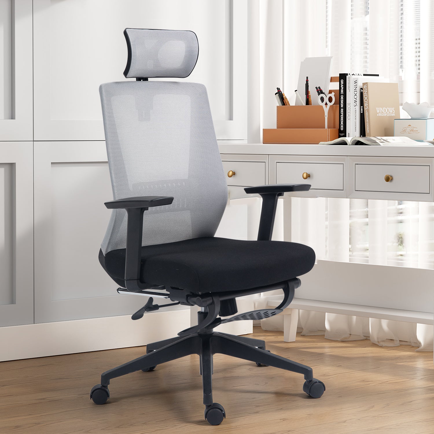 Silla Ergonómica de Oficina con Reposapiés Soporte Lumbar Reposacabezas Ajustable Reposabrazos Altura Inclinable Gris + Negro