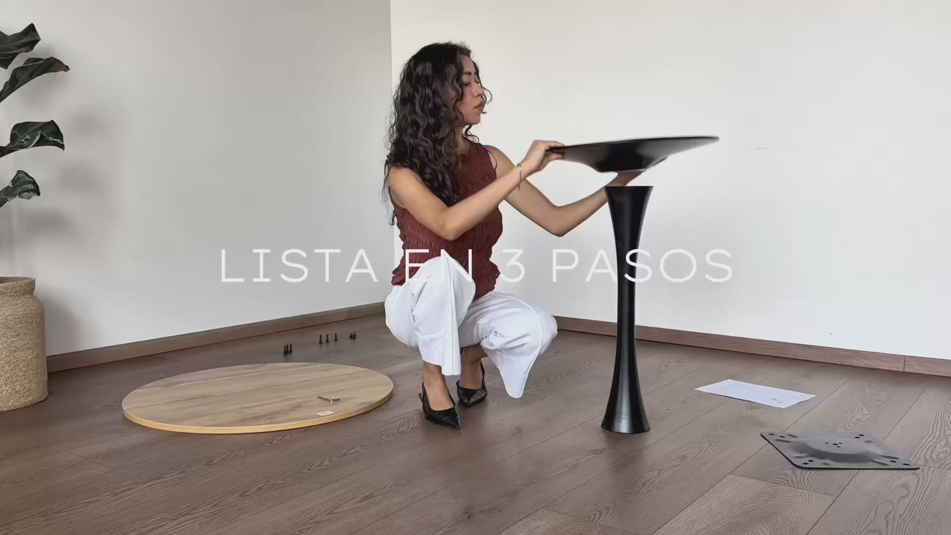 Mesa de Comedor Redonda de 80cm Adecuada para 2 a 4 Personas con Tablero de Madera y Patas Negras