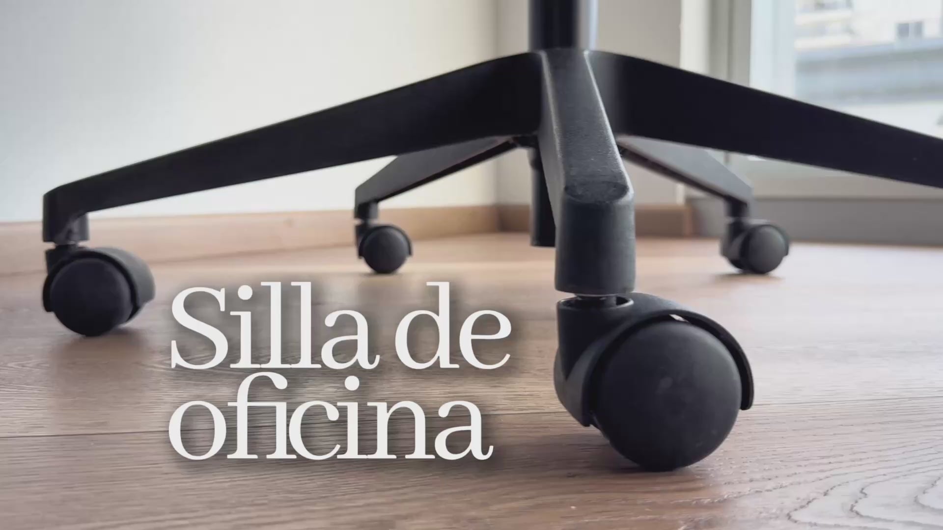 Silla Ergonómica de Oficina con Reposapiés Soporte Lumbar Reposacabezas Ajustable Reposabrazos Altura Inclinable Gris + Negro